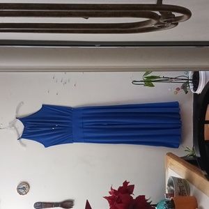 JULIAN CHANG VERY ELEGANT MAXI JUMPSUIT STRAIGHT LEGGS HALTER SIZE SMALL.